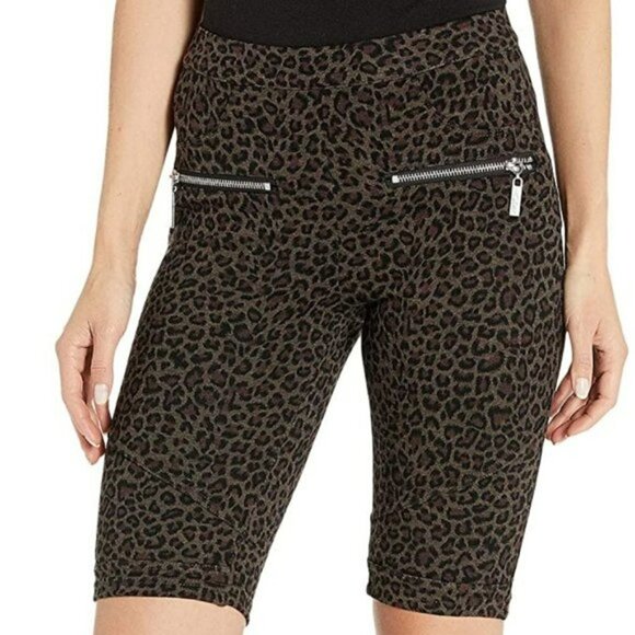 Blank NYC Pants - Blank NYC Animal Print Stretch Bermuda Shorts NWT